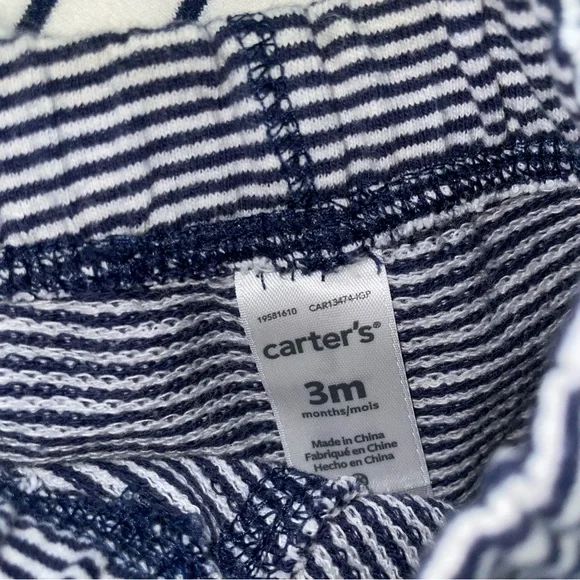 ⭐️3 Months Carters Baby Boys Hooded 2 Pc Outfit⭐️ - Picture 4 of 4